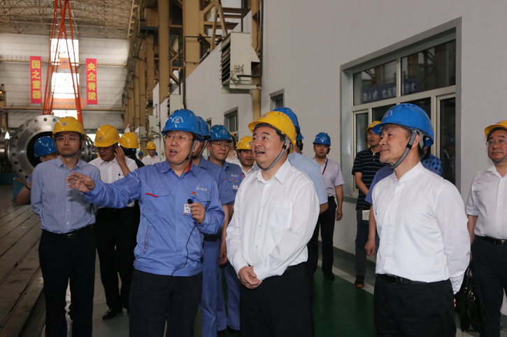 郝鹏参观调查PA真人集团所属企业电机公司