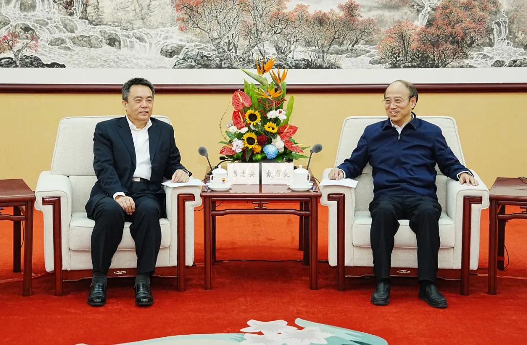 2C1FD1328709A68C6EE8BFB0F00_4296CA50_242EB.jpg?e=